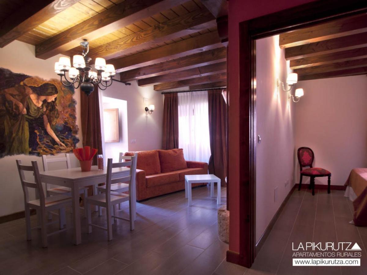 Apartamentos Rurales La Pikurutza Bernedo Εξωτερικό φωτογραφία